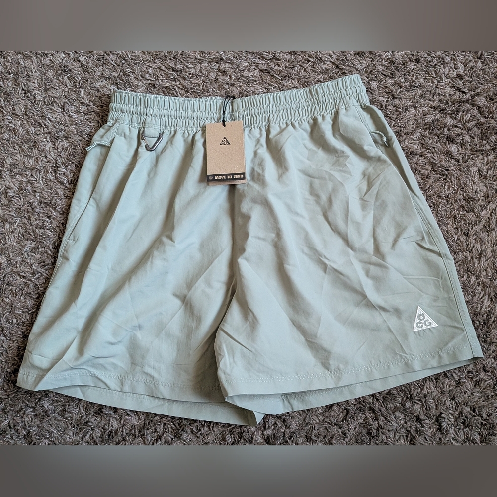 NWT Nike ACG Light Green 5" Athletic Nylon Women's Shorts M